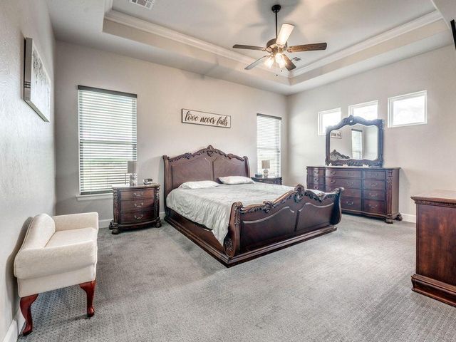 5000 McCann Court, Mustang, OK 73064