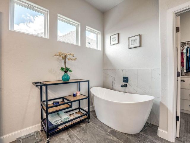 5000 McCann Court, Mustang, OK 73064