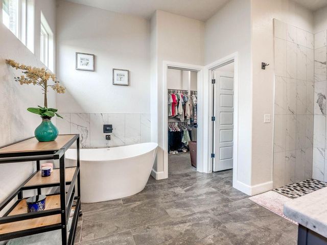 5000 McCann Court, Mustang, OK 73064