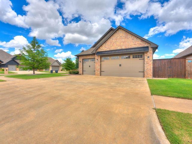 5000 McCann Court, Mustang, OK 73064