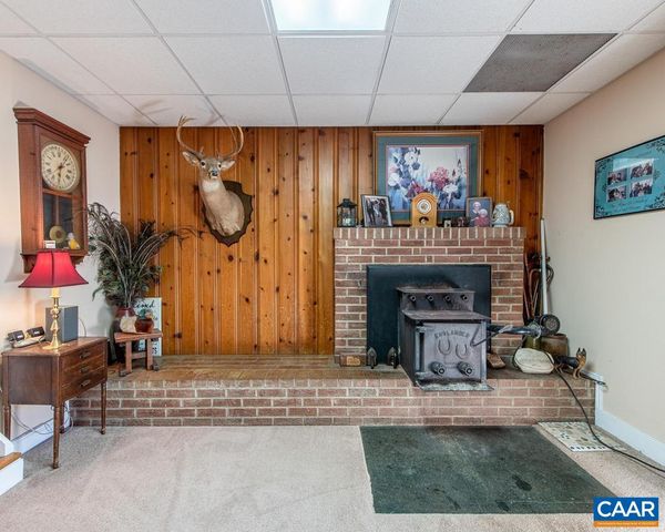 3483 WEST RIVER RD, Scottsville, VA 24590