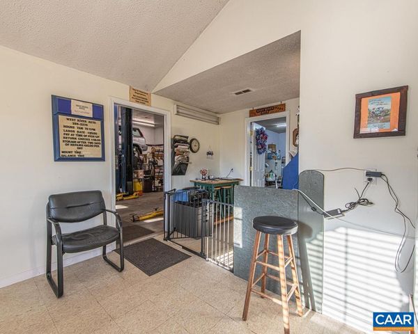 3483 WEST RIVER RD, Scottsville, VA 24590