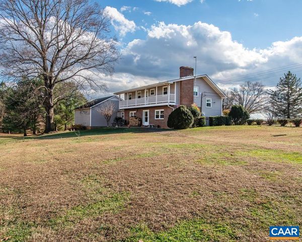 3483 WEST RIVER RD, Scottsville, VA 24590