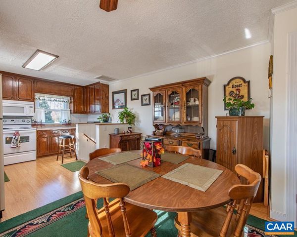 3483 WEST RIVER RD, Scottsville, VA 24590