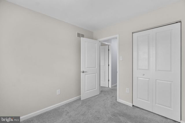 930 GAMING SQ, Hampstead, MD 21074