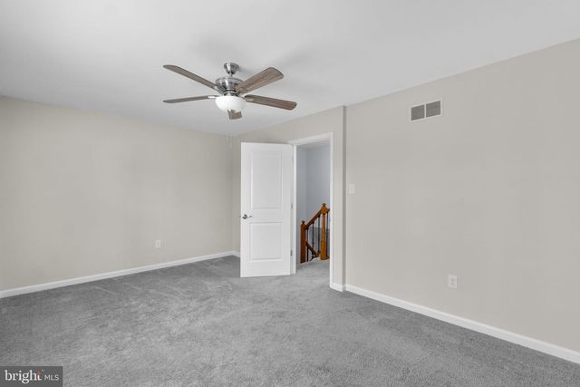 930 GAMING SQ, Hampstead, MD 21074