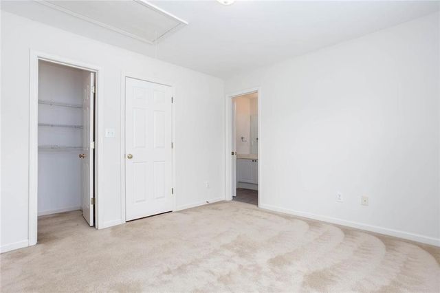 1688 Holcomb Lake Road, Marietta, GA 30062