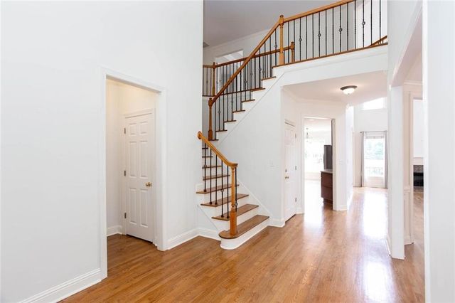 1688 Holcomb Lake Road, Marietta, GA 30062
