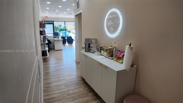 4721 NW 79th Avenue, Doral, FL 33166