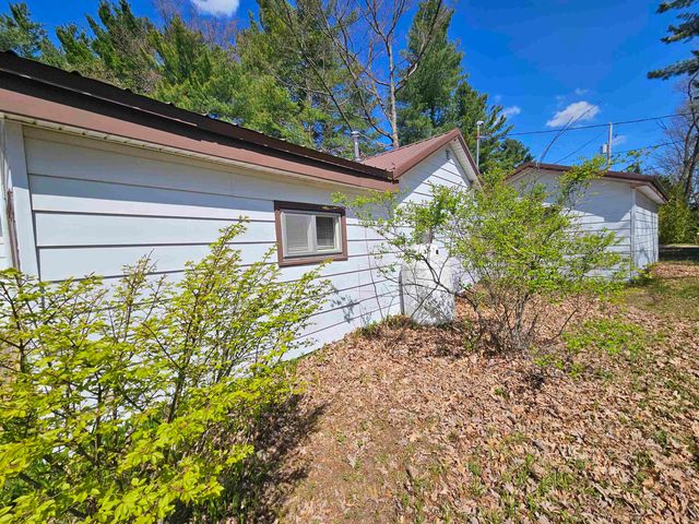 6644 Carpenter Road, Harrison, MI 48625