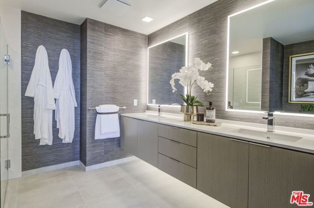 525 Olive Street 1104, San Diego, CA 92103