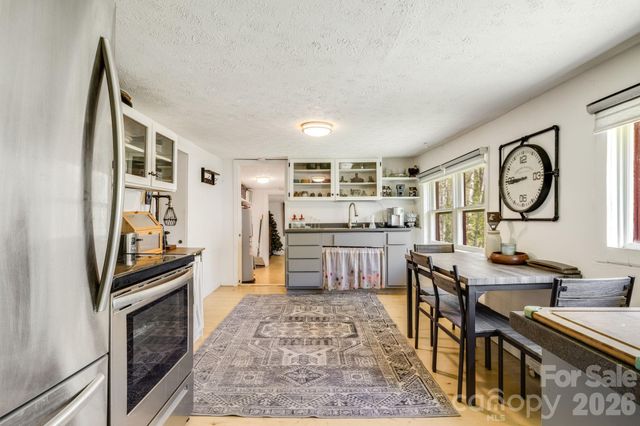 874 & 888 Bluff Mountain Road, Hot Springs, NC 28743