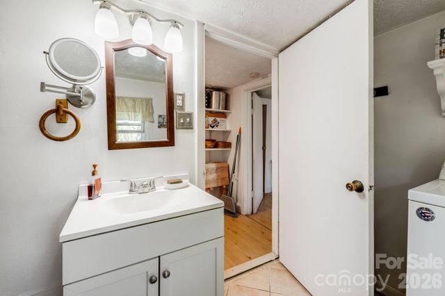 874 & 888 Bluff Mountain Road, Hot Springs, NC 28743