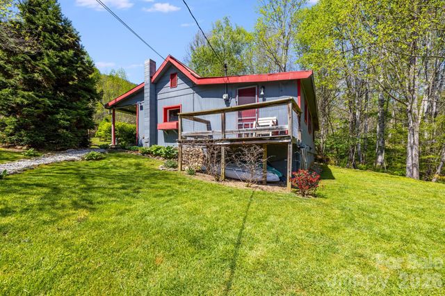 874 & 888 Bluff Mountain Road, Hot Springs, NC 28743