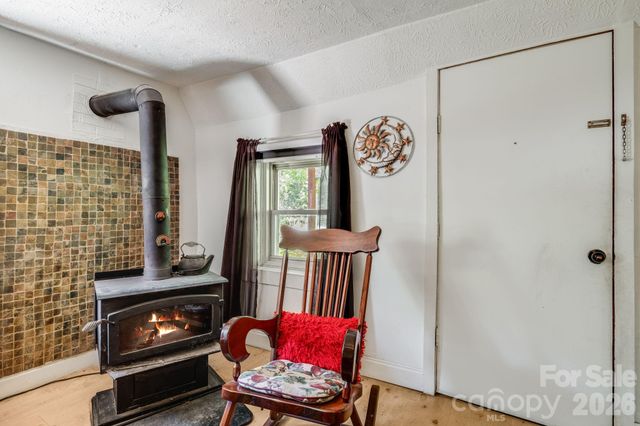 874 & 888 Bluff Mountain Road, Hot Springs, NC 28743