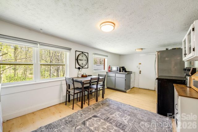 874 & 888 Bluff Mountain Road, Hot Springs, NC 28743