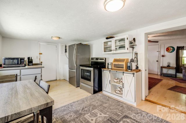 874 & 888 Bluff Mountain Road, Hot Springs, NC 28743