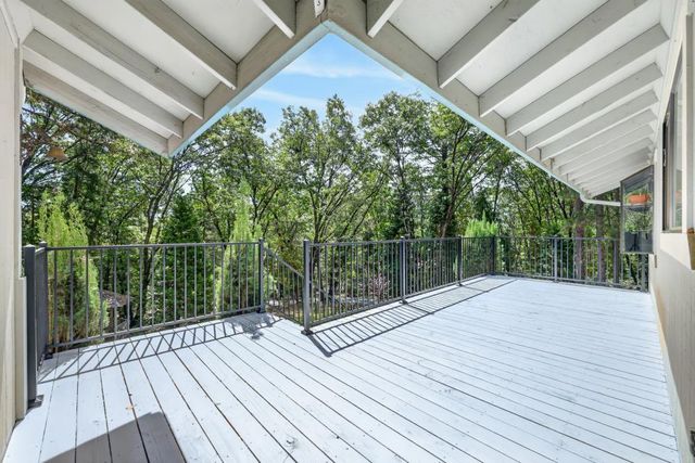 5524 Crestline Rd, Foresthill, CA 95631