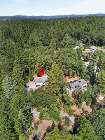 5524 Crestline Rd, Foresthill, CA 95631