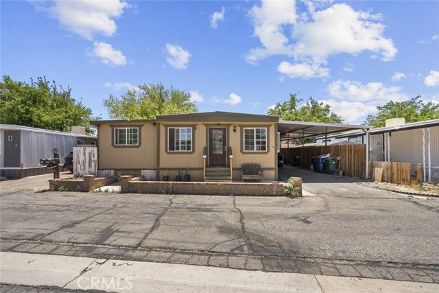 3255 E Avenue R 34, Palmdale, CA 93550