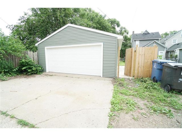 2710 15th Avenue S, Minneapolis, MN 55407