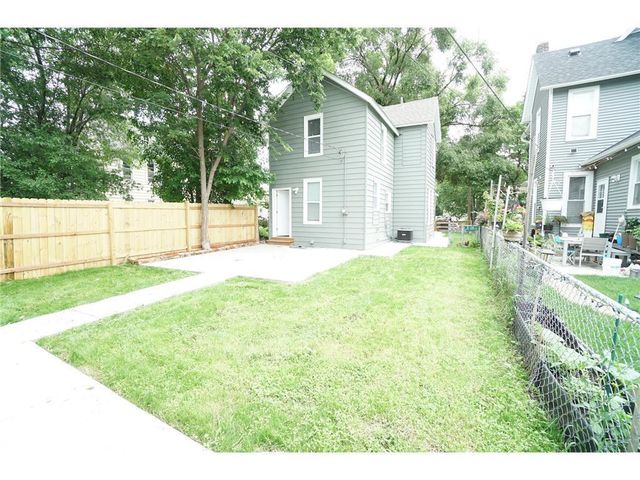 2710 15th Avenue S, Minneapolis, MN 55407