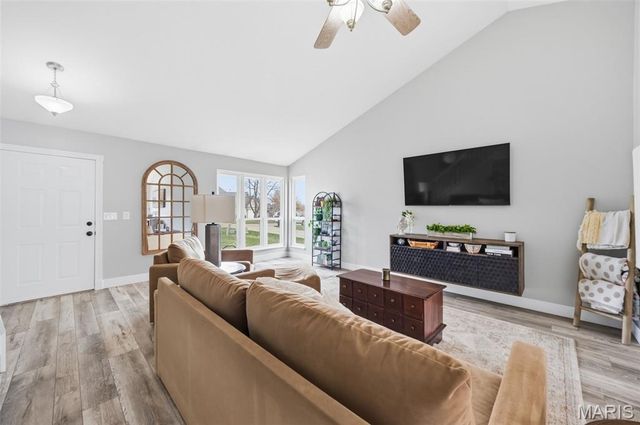 302 Birmingham Drive, O'fallon, MO 63366