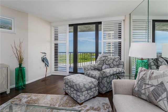 260 Seaview CT 1108, Marco Island, FL 34145