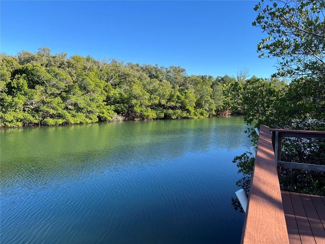 1695 PINELLAS BAYWAY S D1, Tierra Verde, FL 33715