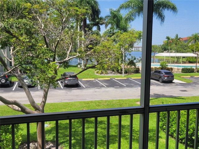 1200 SW 130th Ave 207G, Pembroke Pines, FL 33027