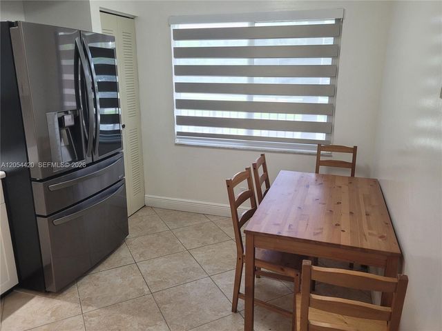 1200 SW 130th Ave 207G, Pembroke Pines, FL 33027