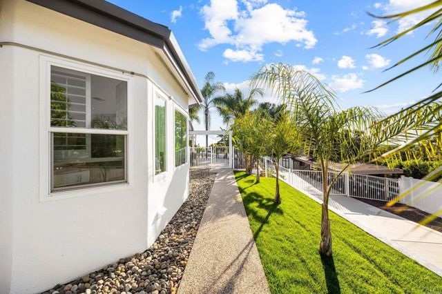 1625 Camino De Nog, Fallbrook, CA 92028