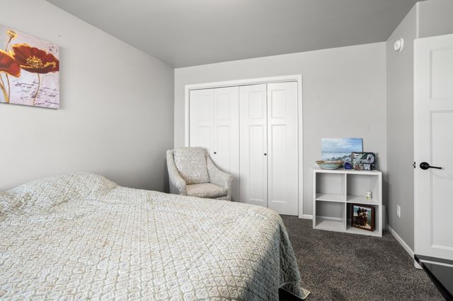 3712 15th Street S, Moorhead, MN 56560