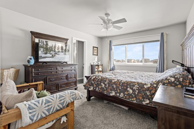 3712 15th Street S, Moorhead, MN 56560