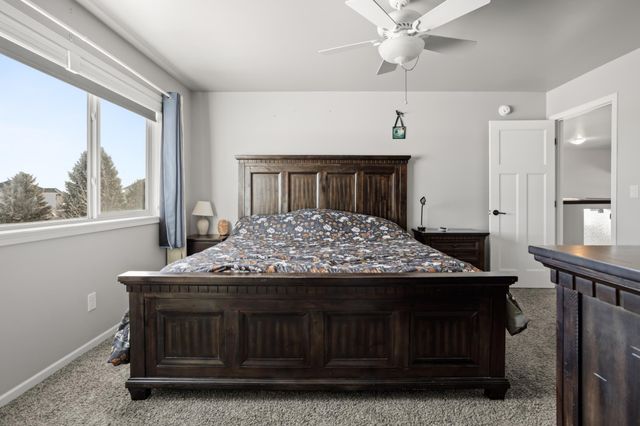 3712 15th Street S, Moorhead, MN 56560