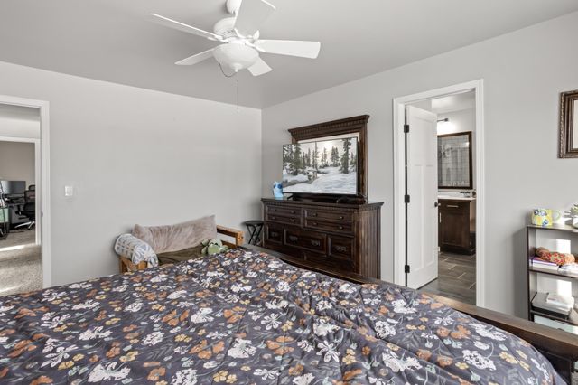 3712 15th Street S, Moorhead, MN 56560