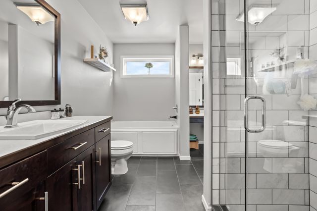 3712 15th Street S, Moorhead, MN 56560