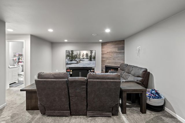 3712 15th Street S, Moorhead, MN 56560