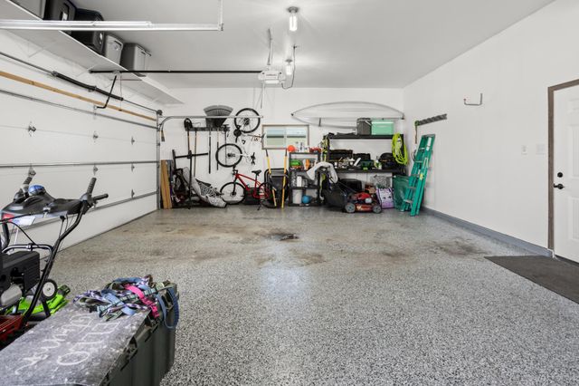 3712 15th Street S, Moorhead, MN 56560