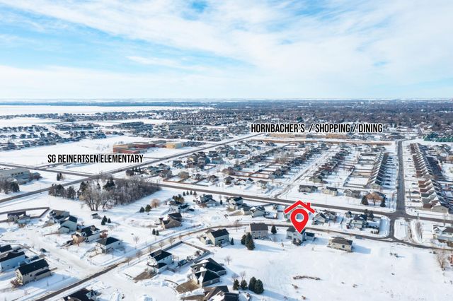 3712 15th Street S, Moorhead, MN 56560