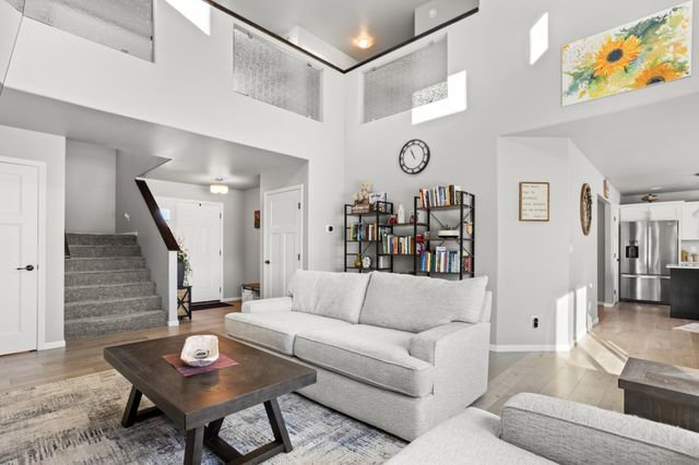 3712 15th Street S, Moorhead, MN 56560