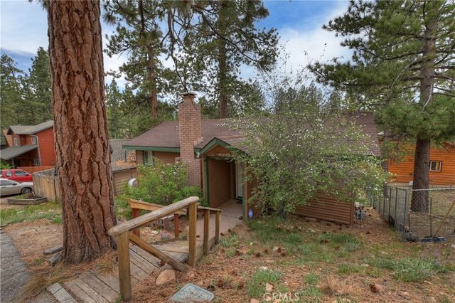 544 Vista Lane, Big Bear Lake, CA 92315