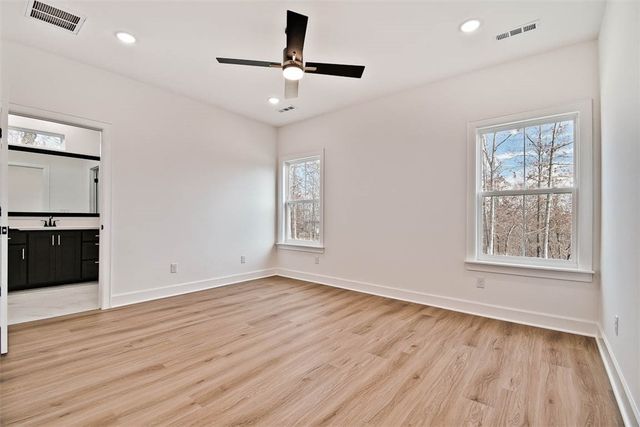 4 Swinbrook Lane, Bella Vista, AR 72715