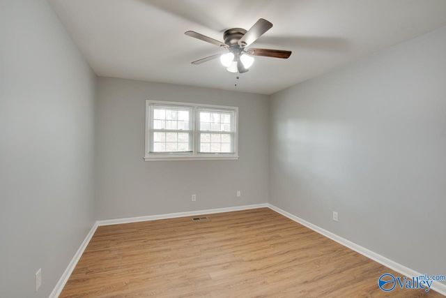 9802 Dolphin Drive, Huntsville, AL 35802