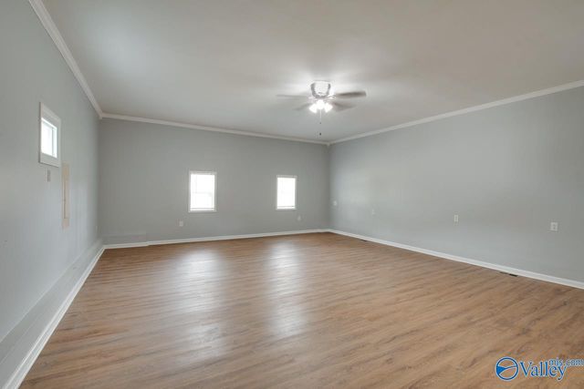 9802 Dolphin Drive, Huntsville, AL 35802