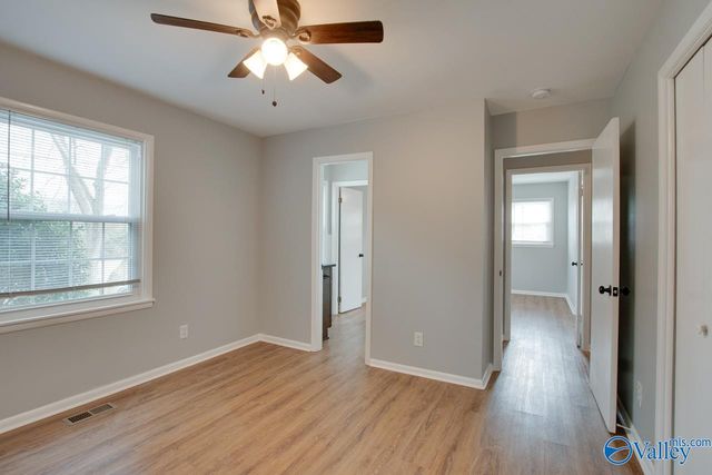 9802 Dolphin Drive, Huntsville, AL 35802