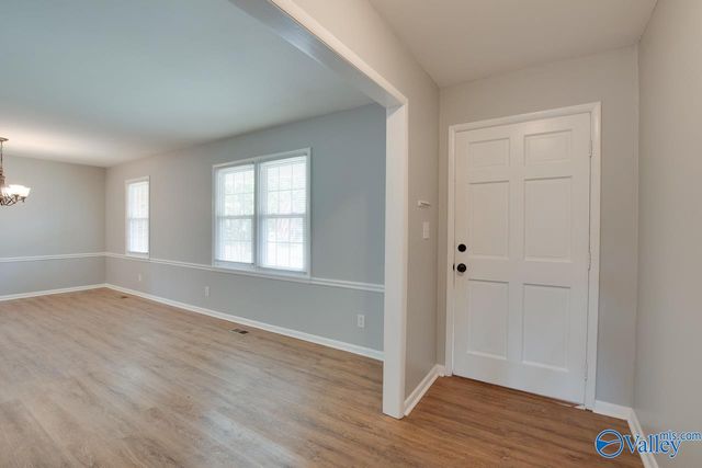 9802 Dolphin Drive, Huntsville, AL 35802