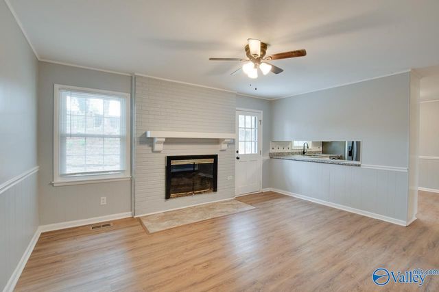 9802 Dolphin Drive, Huntsville, AL 35802