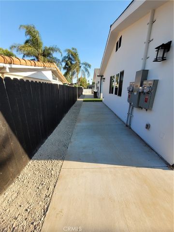 8004 Shirley Avenue, Reseda, CA 91335
