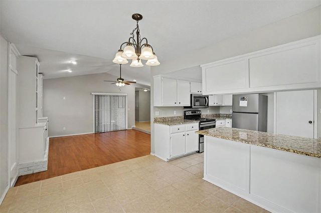 2135 Teresa Drive, Norman, OK 73071
